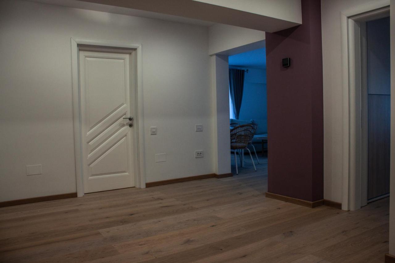 Eurocomfort Apartments Piatra Neamţ 外观 照片