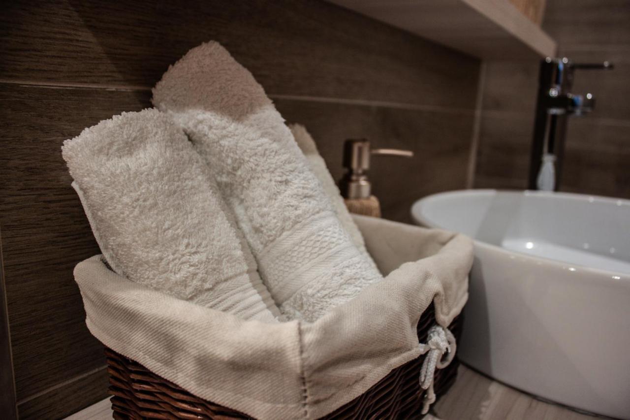 Eurocomfort Apartments Piatra Neamţ 外观 照片